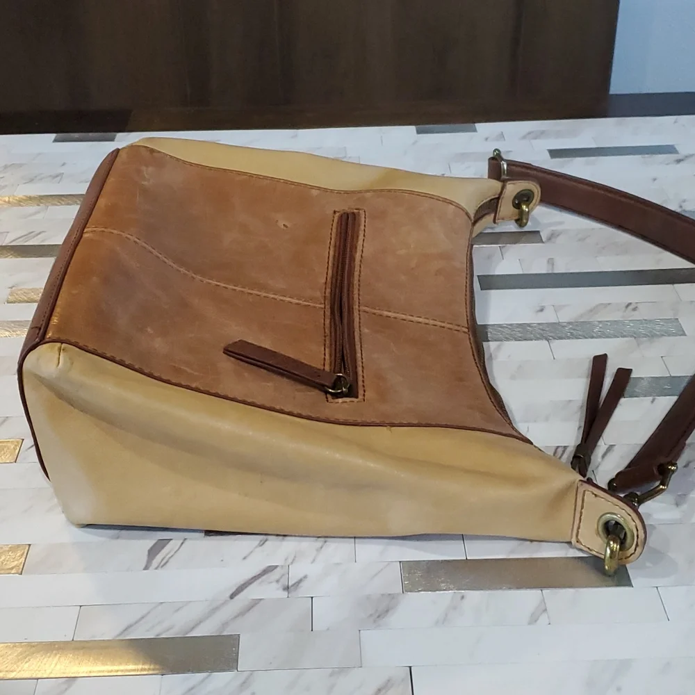 The Sak brown leather purse - Picture 7 of 16